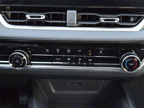 New 2026 Chevrolet Equinox LT image 19