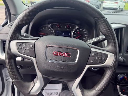 Used 2023 GMC Terrain SLE w/ Driver Convenience Package AWD/4WD image 15