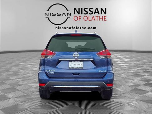 Used 2020 Nissan Rogue SL image 27