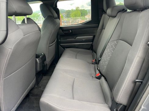 Used 2024 Toyota Tacoma SR5 AWD/4WD image 19