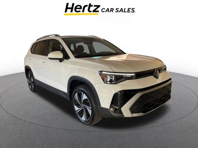 Used 2025 Volkswagen Taos SE