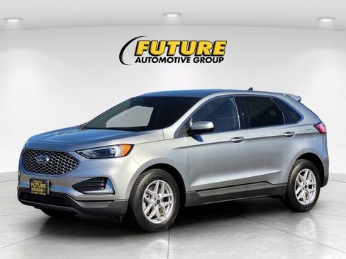 Used 2024 Ford Edge SEL image 5