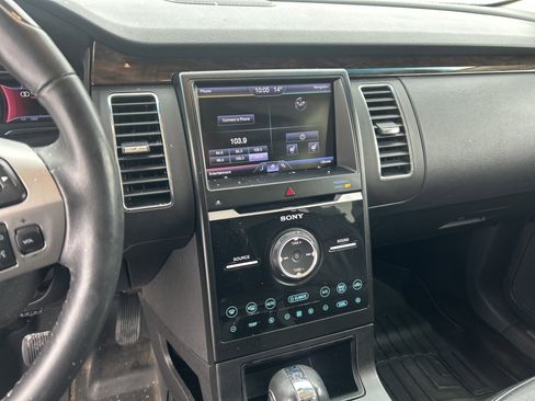 Used 2013 Ford Flex Limited image 19