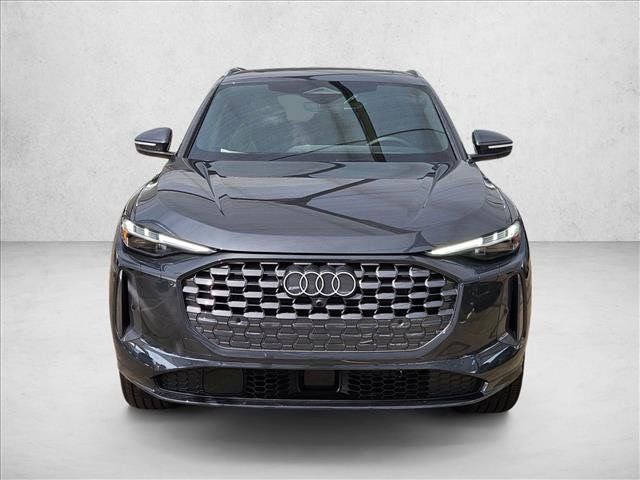 Certified 2025 Audi Q5 Premium Plus w/ Premium Plus AWD/4WD image 5