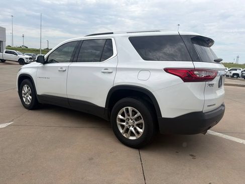 Used 2018 Chevrolet Traverse LT FWD image 4