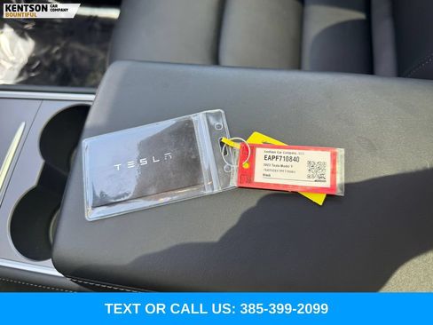 Used 2023 Tesla Model Y Performance AWD/4WD image 33