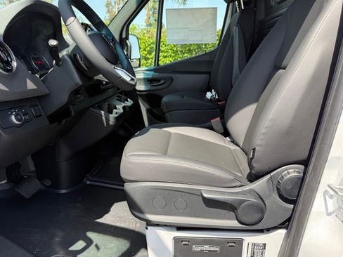 New 2026 Mercedes-Benz Sprinter 2500 image 23