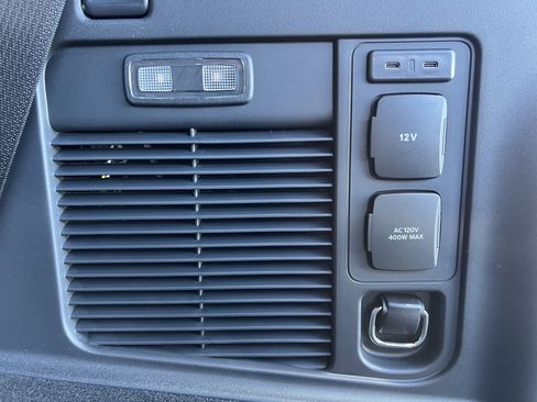 New 2025 Ford Expedition Platinum w/ Stealth Appearance Package image 66