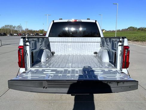 New 2026 Ford F150 XLT AWD/4WD image 15