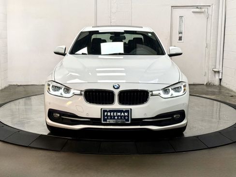 Used 2017 BMW 330i Sedan RWD image 3