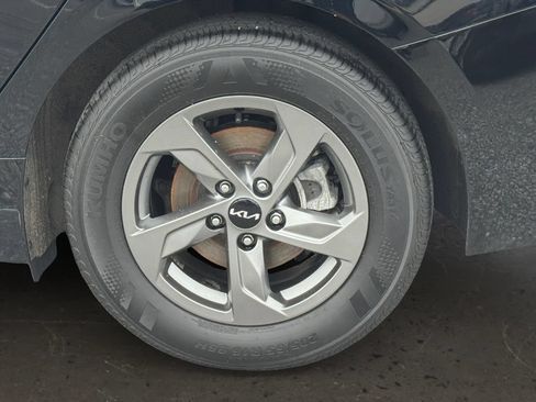 Used 2022 Kia K5 LXS FWD image 25