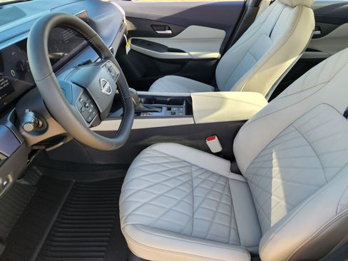 New 2026 Nissan Sentra SL w/ Floor Mat Package image 13