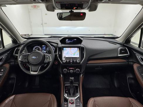 Used 2019 Subaru Forester Touring image 17