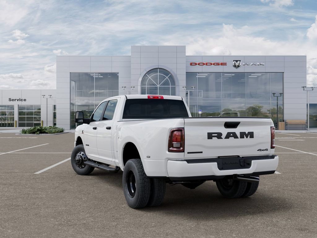 New 2026 RAM 3500 Big Horn AWD/4WD image 3