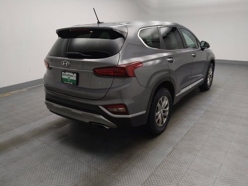 Used 2019 Hyundai Santa Fe SE image 9