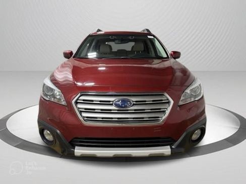Used 2015 Subaru Outback 2.5i Limited AWD/4WD image 9