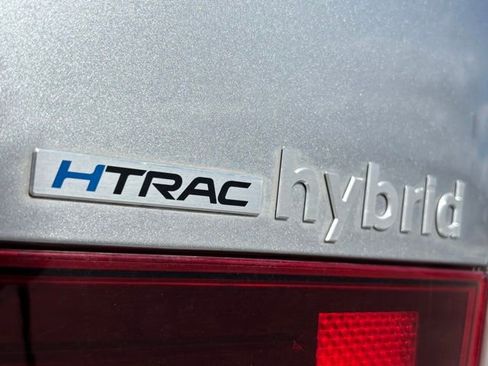 Used 2024 Hyundai Santa Fe Limited image 19