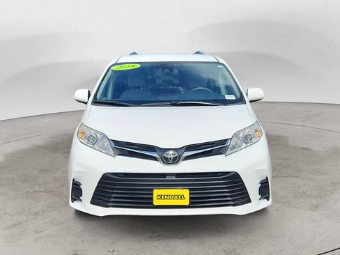 Used 2018 Toyota Sienna LE FWD image 8