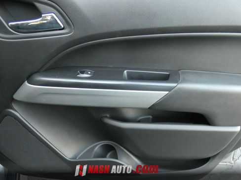 Used 2018 Chevrolet Colorado LT RWD image 34