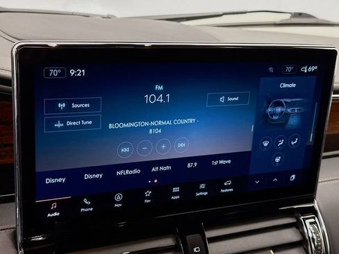 Used 2023 Lincoln Navigator L Black Label image 15