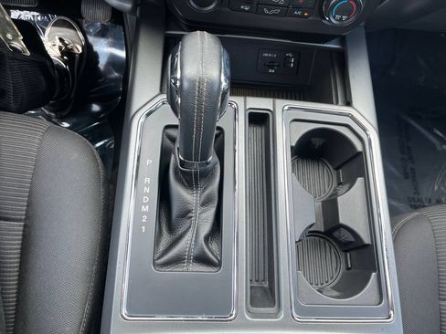 Used 2015 Ford F150 XLT w/ Equipment Group 302A Luxury AWD/4WD image 14