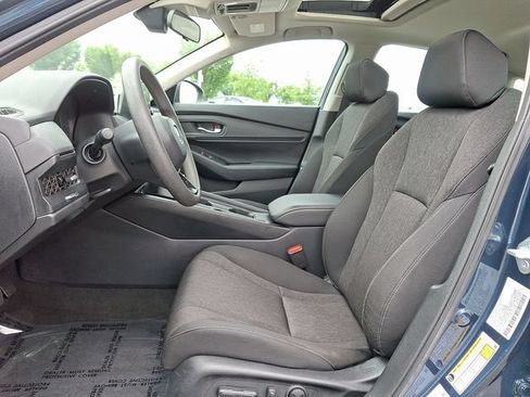 Used 2024 Honda Accord EX image 13
