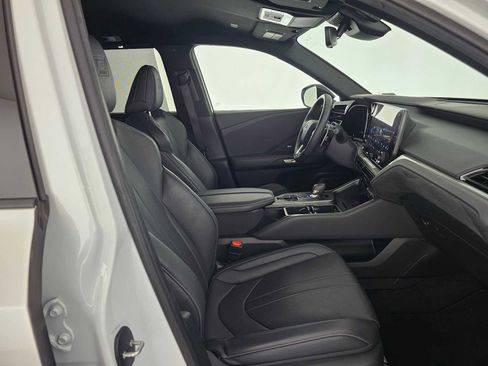 Used 2024 Lexus TX 500h AWD image 10