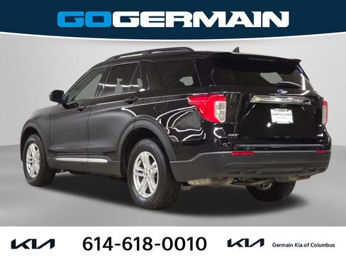 Used 2023 Ford Explorer XLT image 10