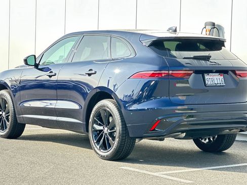 Used 2025 Jaguar F-PACE R-Dynamic S image 3