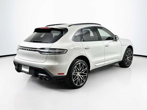 New 2026 Porsche Macan AWD/4WD image 9