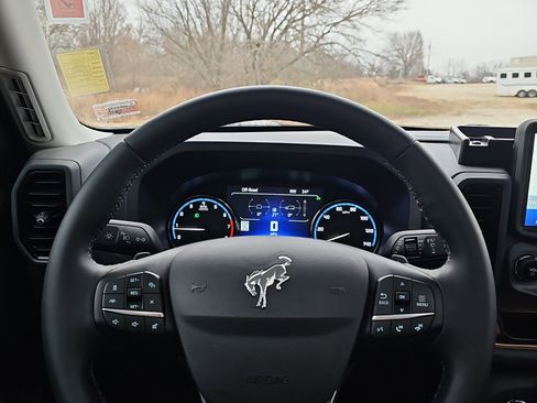 Used 2024 Ford Bronco Sport Badlands w/ Premium Package image 24