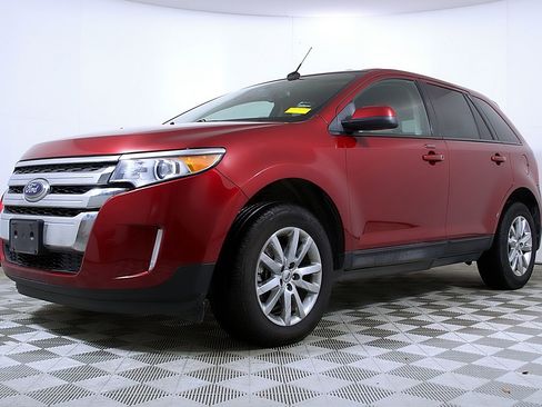 Used 2014 Ford Edge SEL w/ Equipment Group 205A image 2