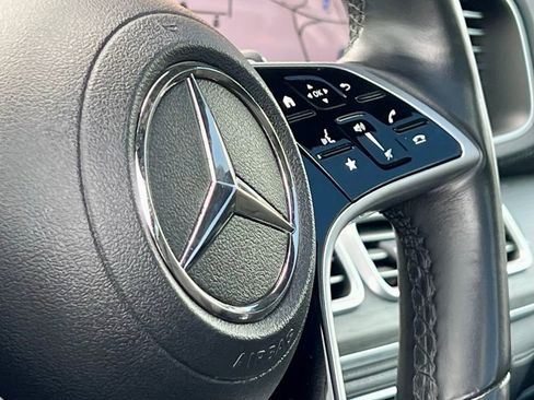 Certified 2024 Mercedes-Benz GLE 450 4MATIC image 41