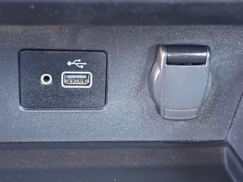 Used 2024 Nissan Altima 2.5 S FWD image 34