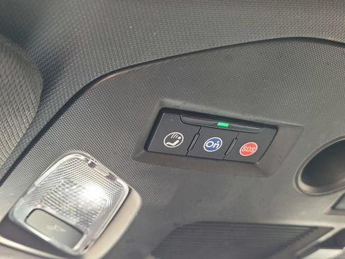 Certified 2025 GMC Hummer EV 2X AWD/4WD image 25