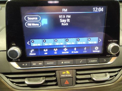 Used 2023 Nissan Altima 2.5 SV FWD image 25