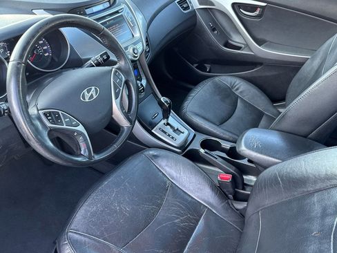 Used 2013 Hyundai Elantra Limited w/ Technology Pkg image 4