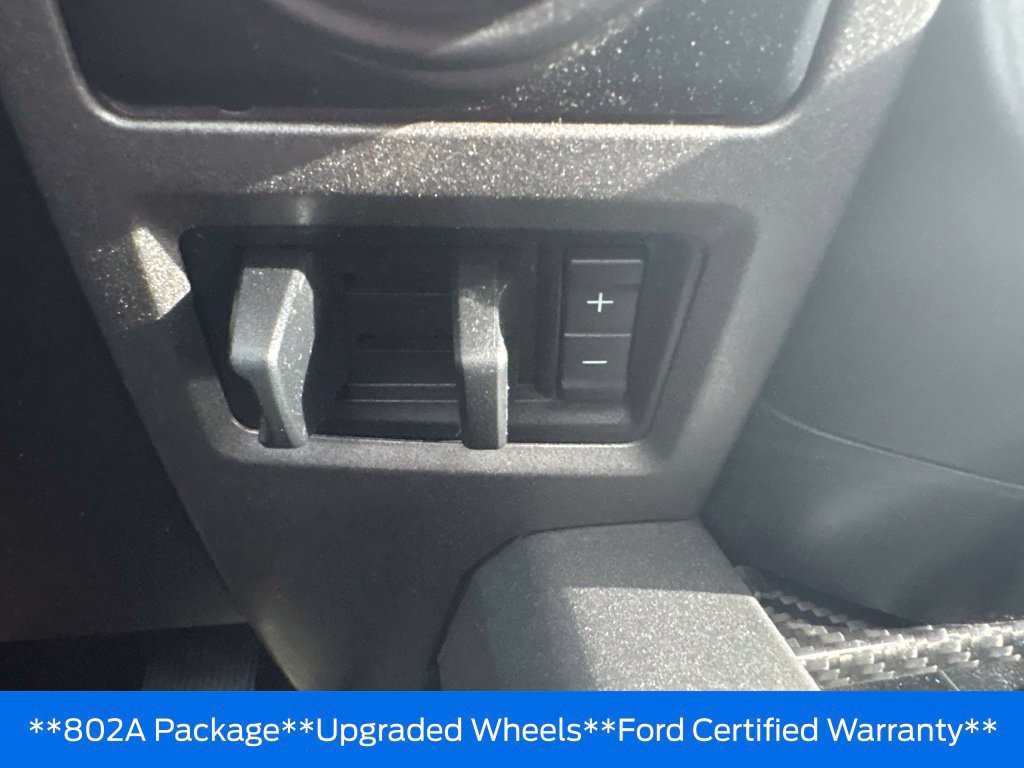 Certified 2020 Ford F150 Raptor w/ Equipment Group 802A Luxury AWD/4WD image 27