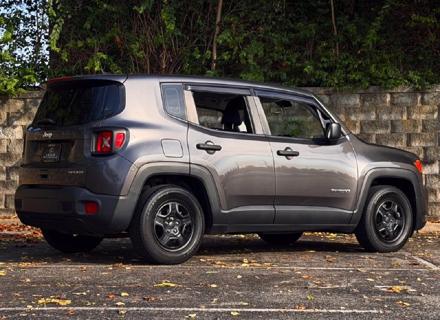 Used 2020 Jeep Renegade Sport FWD image 6