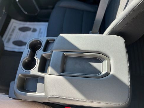 New 2025 GMC Sierra 1500 Elevation image 9