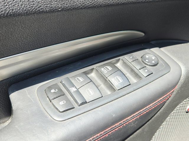 Used 2017 Dodge Durango R/T w/ Blacktop Package RWD image 35