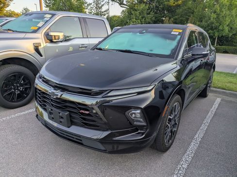 Used 2023 Chevrolet Blazer RS w/ Enhanced Convenience Package AWD/4WD image 3