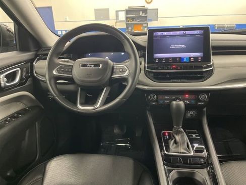 Used 2022 Jeep Compass Limited w/ Elite Group image 20
