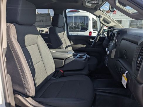 New 2026 GMC Sierra 2500 Pro w/ Convenience Package RWD image 19