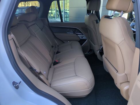 New 2026 Land Rover Range Rover SE AWD/4WD image 27