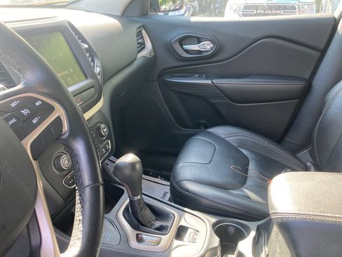 Used 2016 Jeep Cherokee Limited AWD/4WD image 14