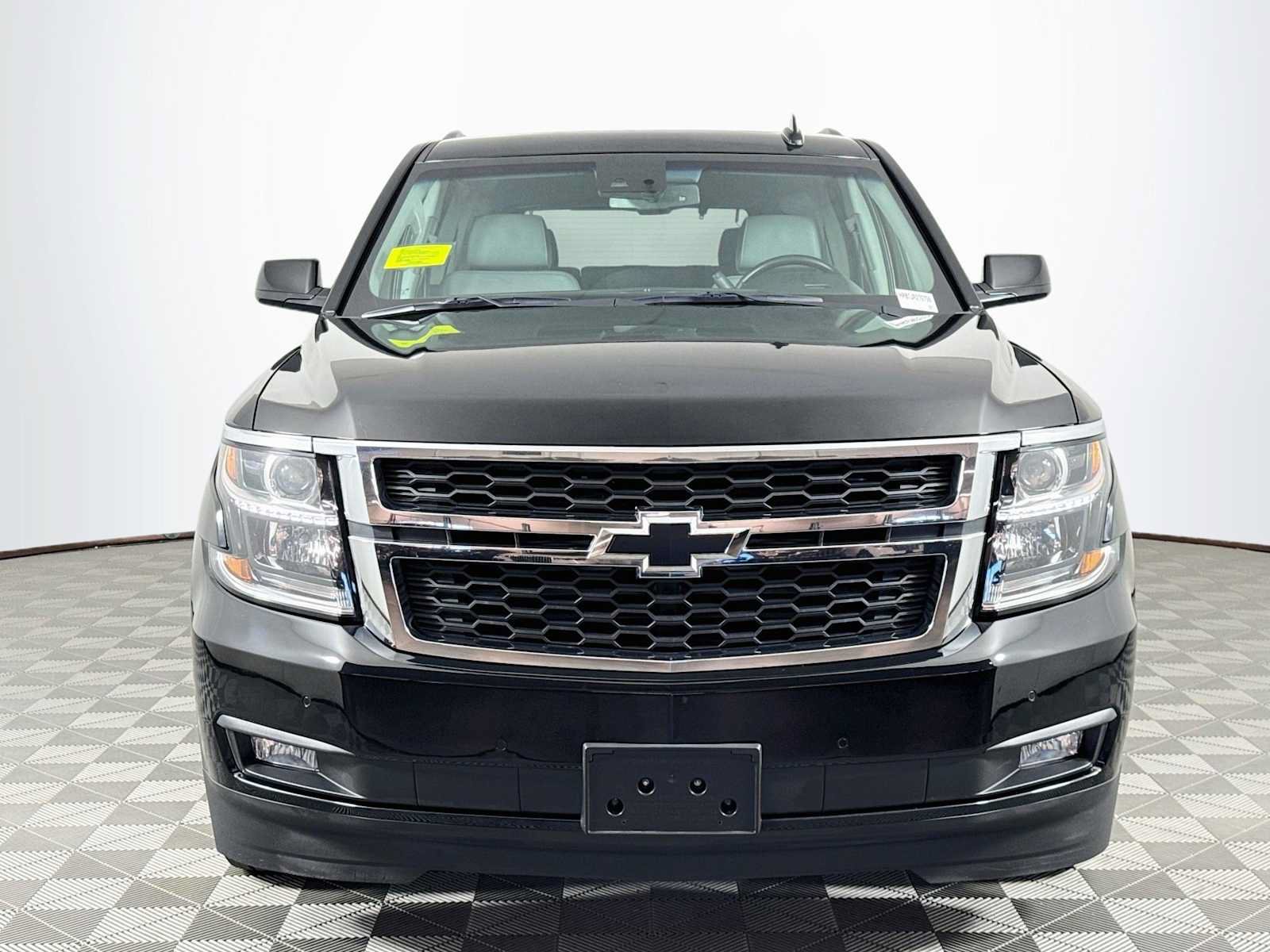 Used 2018 Chevrolet Tahoe LT AWD/4WD image 2