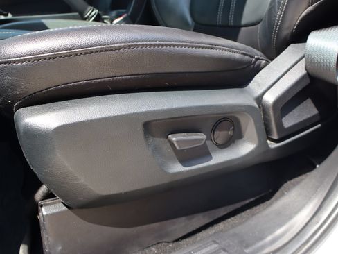 Used 2020 Ford Ranger Lariat w/ Technology Package RWD image 13