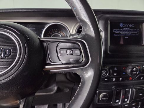 Used 2018 Jeep Wrangler Sport image 19