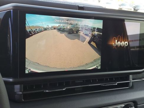 New 2026 Jeep Wrangler Unlimited Rubicon image 13